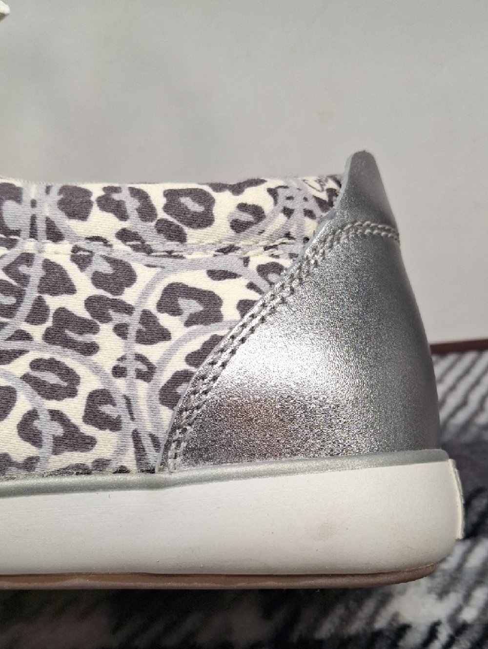 Vintage Coach Women's Leopard-Print Canvas Sneakers in White and Silver - Picture 12 of 14